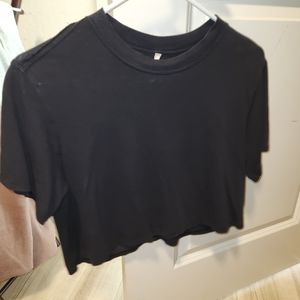Lululemon crop tee